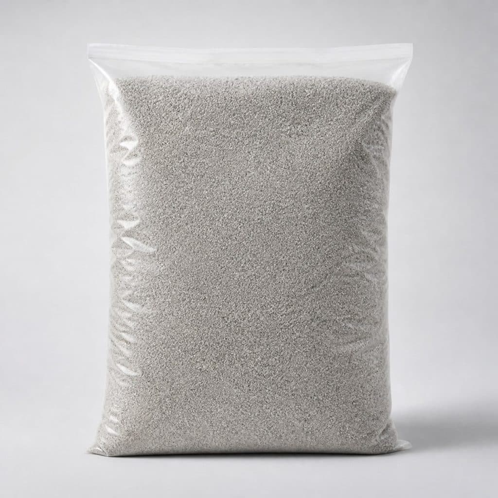 Sac de litière minérale à texture sable compact pour chat